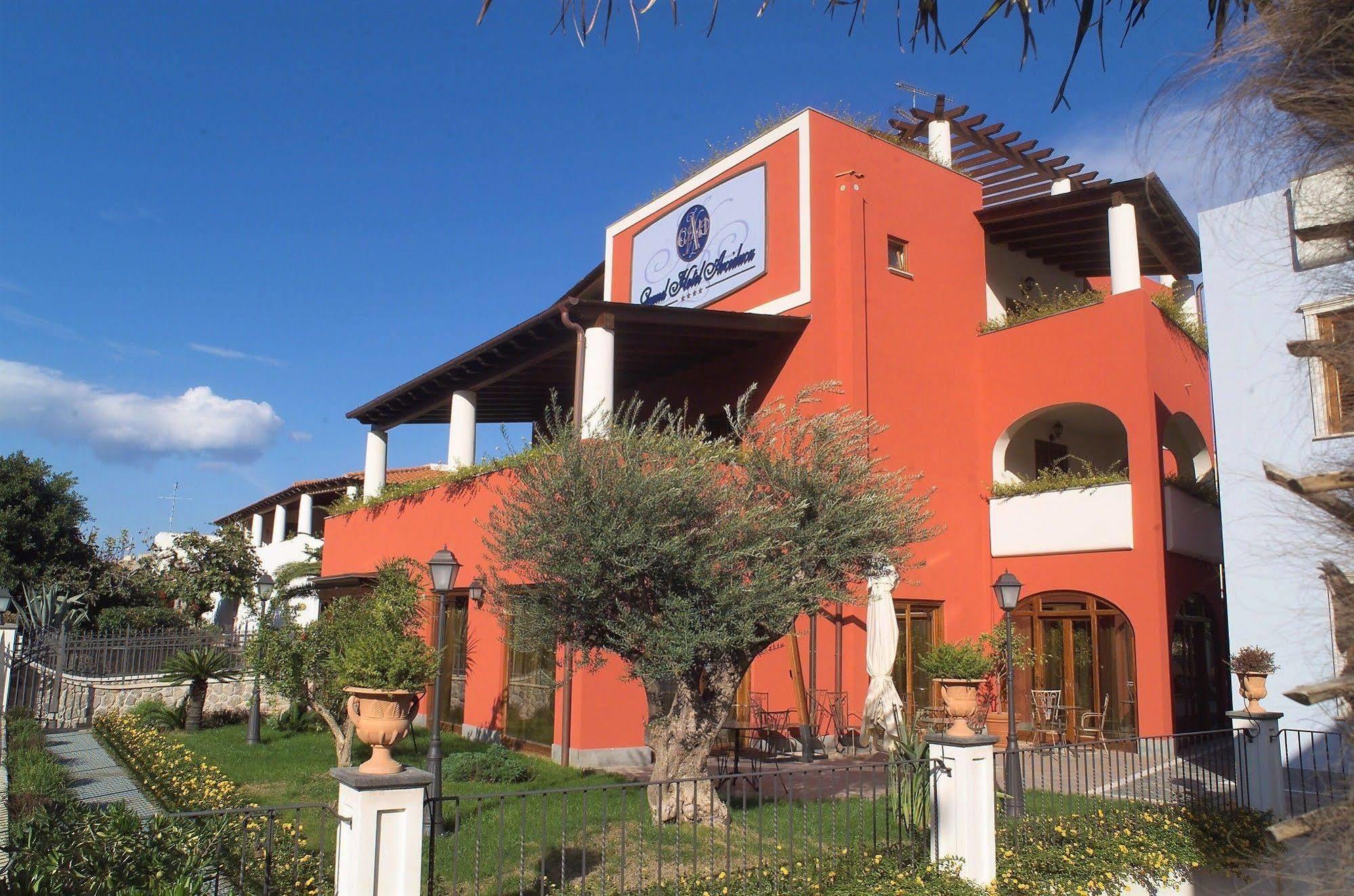 Arciduca Grand Hotel Lípara Exterior foto
